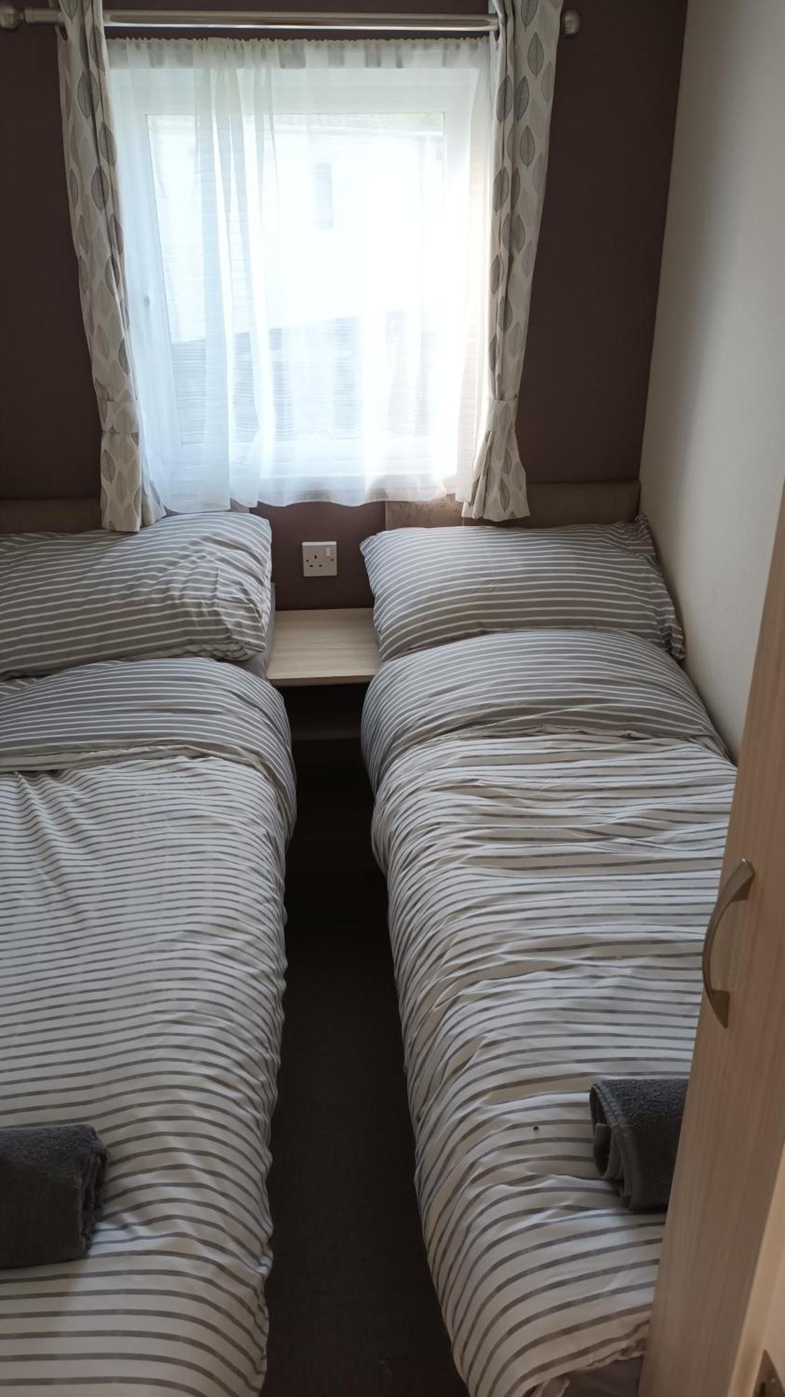 Butlins Minehead Caravan 120 River Cove Passes Included Hotel Exterior foto